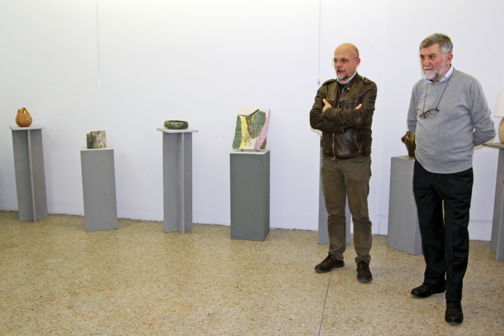 Lissone     18/03/2017 FAL Fam.Artistica Lissonese - via s.Martino 34 studiolo - mostra collettiva di ceramica "s'Forniamo Arte Libera"